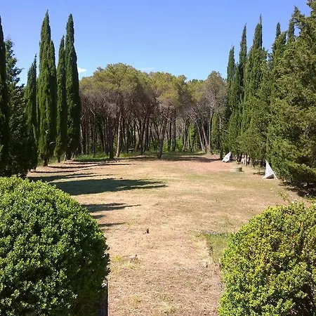 La Scheggia Country house *