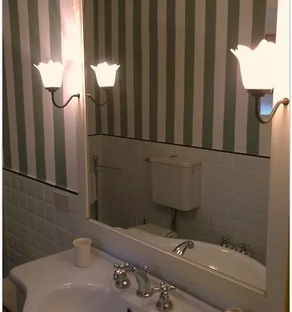 La Scheggia Country house *